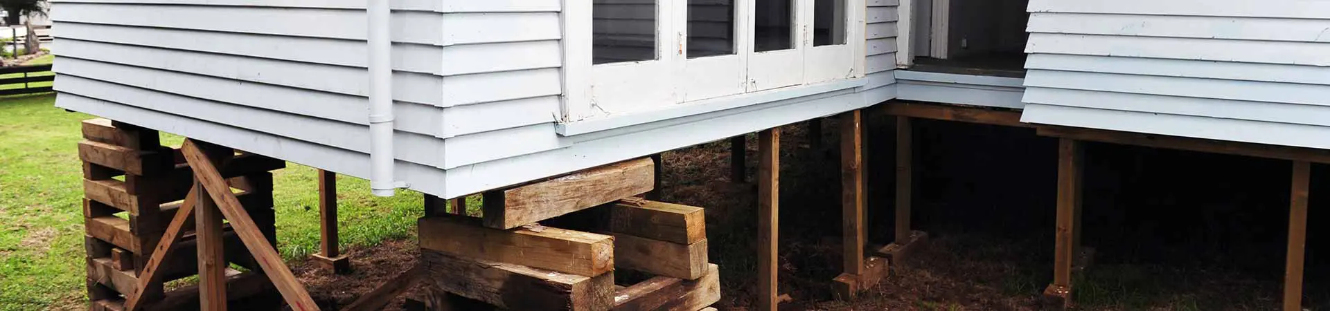House Lifting Contractor